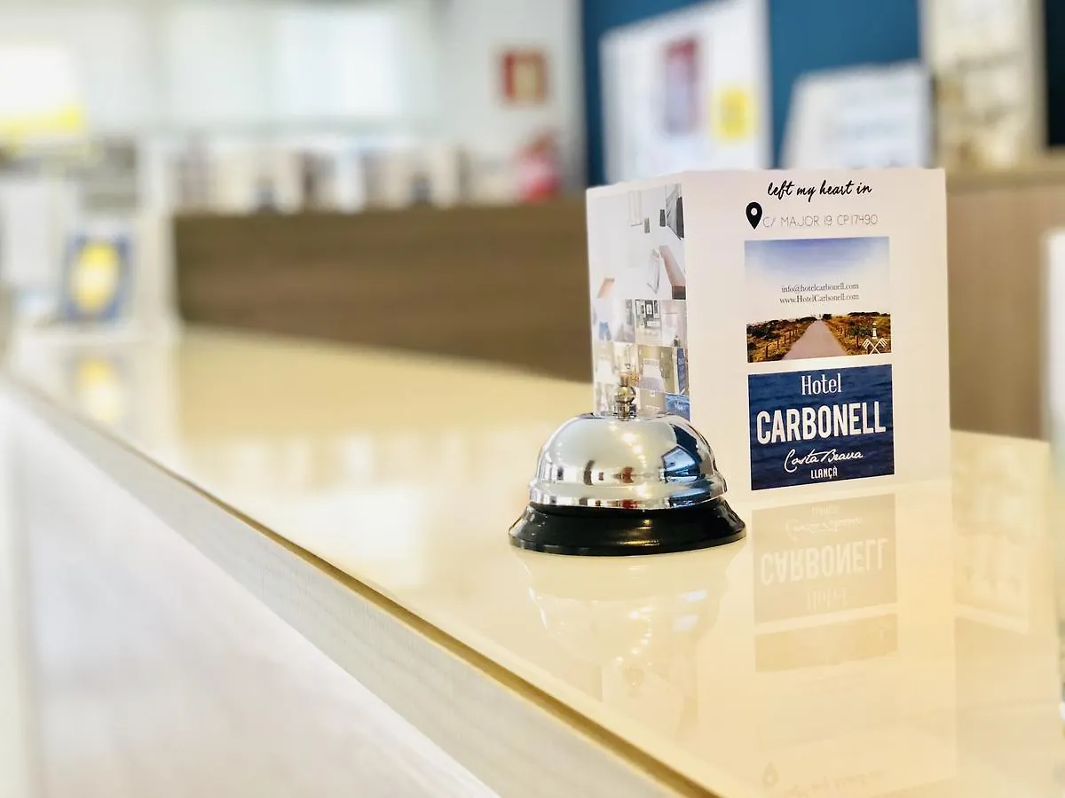 Hotel Carbonell Llanca 2*,