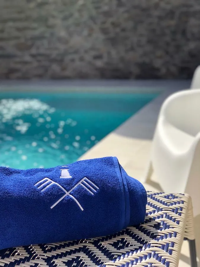 Hotel Carbonell Llanca